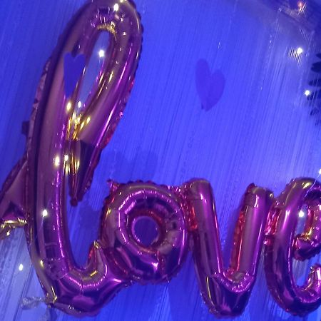 Heavenly Love Yvetot Room photo